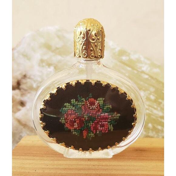 Vintage Petit Point Perfume Bottle in Original Box, Ormolu Filigree Top, Austria - Picture 3 of 8